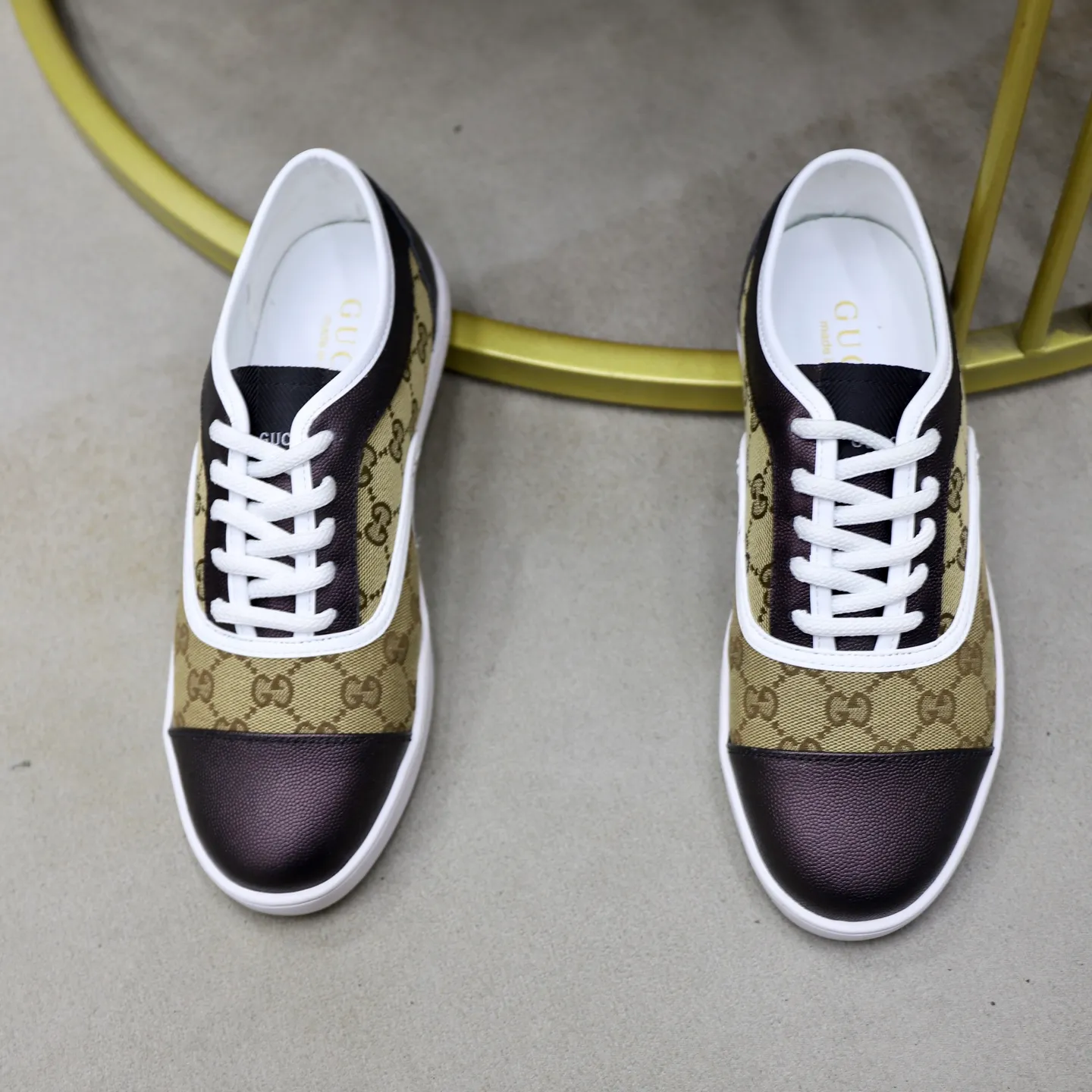 Men's shoes: 400💰🙅‍♂️🙅‍♂️🙅‍♂️ Brand: GUCCI Standard code: 38-44 Grade: Same as the official website Material: Original leather splicing Comfortable sheepskin lining Lightweight wear-resistant outsole Style category: Men's fashionable casual shoes Running sneakers Distinguished luxury brand elements Top luxury Color: Actual picture color
